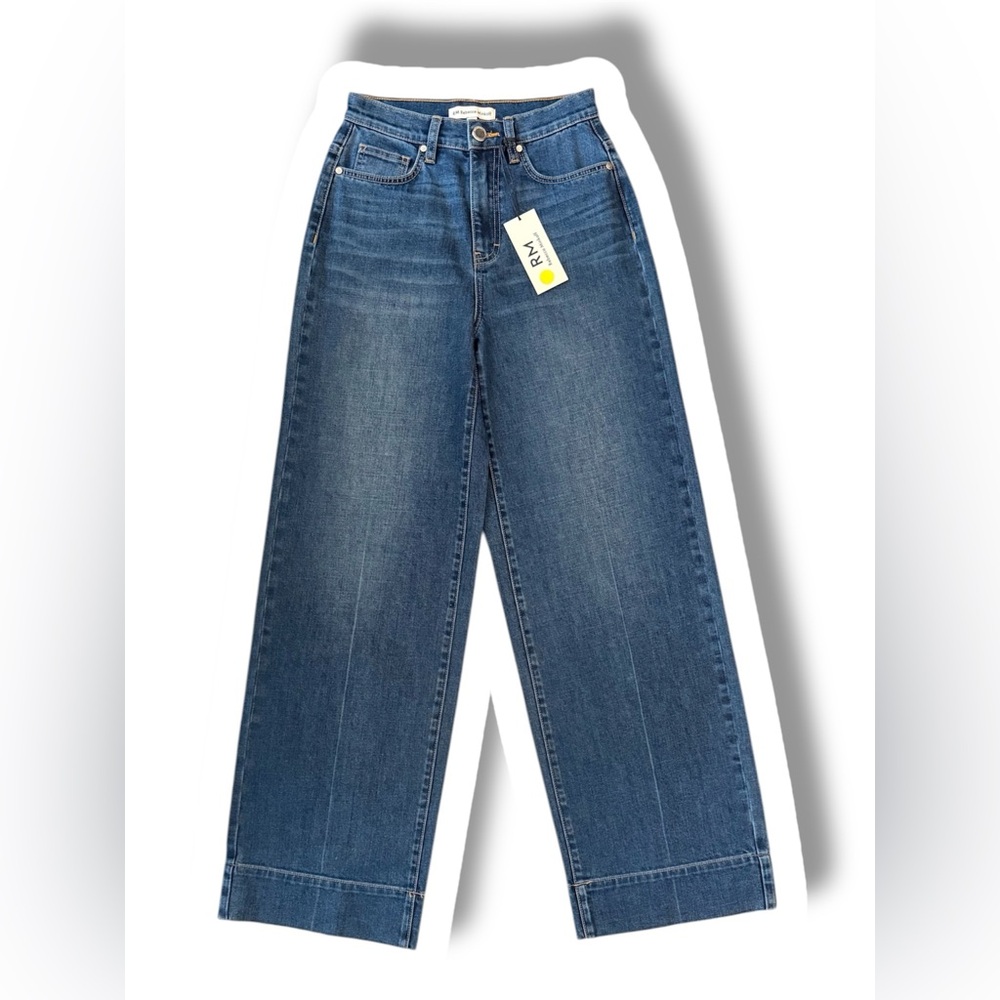 Blue Flare Wide-Leg Jeans with High Waist